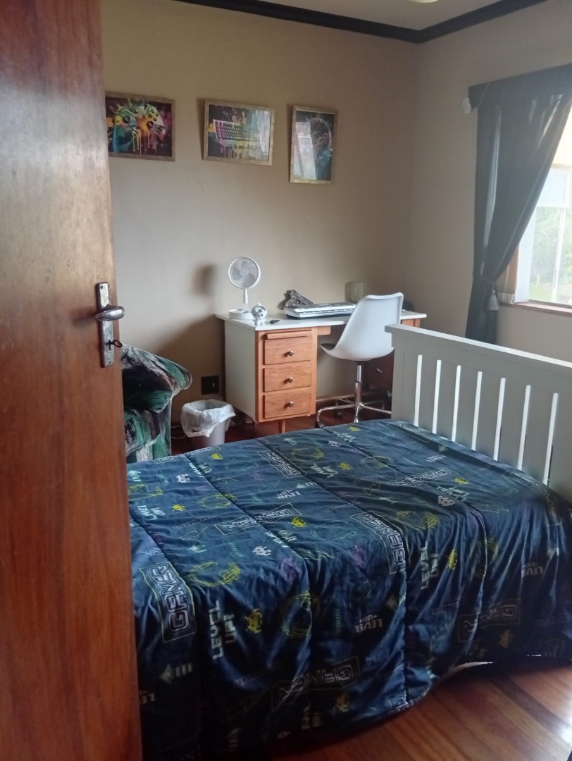 4 Bedroom Property for Sale in Sunridge Park Eastern Cape